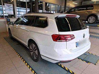 Volkswagen Passat GTE TSI 160kw DSG/kamera/tempomat/PHEV - 2