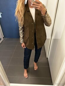 Parka zelena se zlatymi rukavy - 2