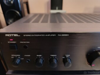 Rotel RA-985BX - 2