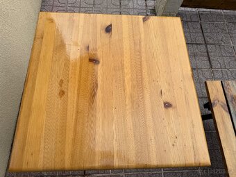 Jidelni stul 80x80 - 2