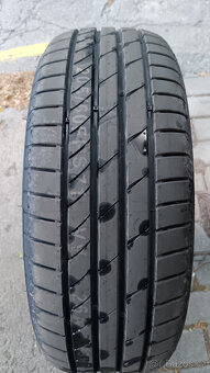 4 ks nové pneu KUMHO 205/60/16 - 2