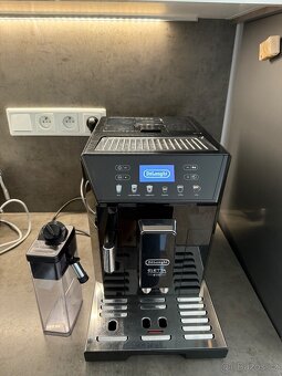 Plnoautomatický kávovar Eletta Cappuccino Evo ECAM46.860.B - 2