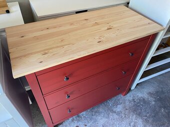 IKEA Hemnes komoda se 3 zásuvkami - červená - 2