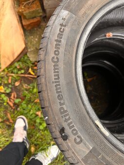 Letní pneu continental 205/55 R16 - 2
