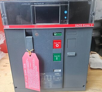ABB EMAX 2 E2.2…E2.2N 2500 - 2