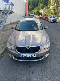 Škoda Superb 2 1.6 tdi greenline combi - 2