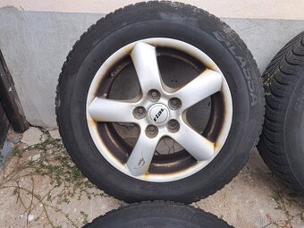 15'' Alu kola RIAL + zimní pneu 195 / 65 R15 - 2