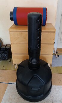 Prodám jednotlivě-boxovací trenažér, pos.stroje na břicho - 2