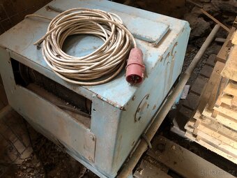 Vrátek , stavební výtah - 2