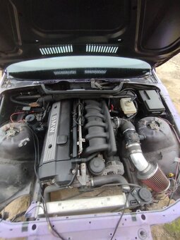 BMW E36 323 coupe 3ks - 2