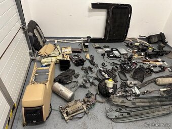 VEŠKERÉ NÁHRADNÍ DÍLY Volkswagen Touareg 3.0tdi - 2