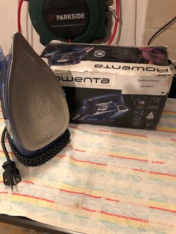 Rowenta žehlička - 2