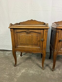 Starožitné noční stolky (137003) - 2