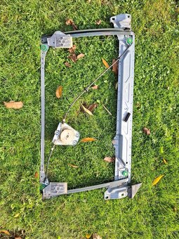 Audi 80 coupe - stahovačka - 2