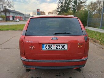 Ford Focus 1.6 combi - 2