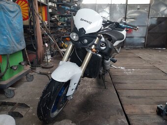 Díly Kawasaki ZX9R - 2