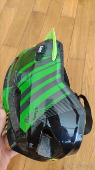 Uvex dětská cyklistická helma 50-55 cm - 2