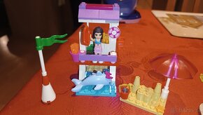 Lego Friends Ema a věž pobřežní hlídky - 2