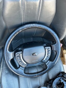Range Rover L322 vyhrivany volant - 2