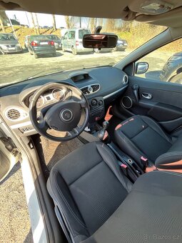 Renault clio - 2