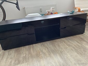 Prodám Tv stůl a konferenční stolek - 2