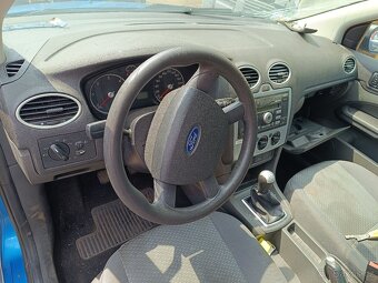 Ford Focus r. 05 1.6 Náhradní díly - 2