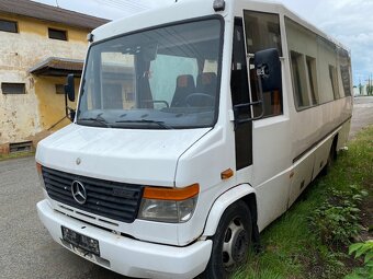 Mercedes Benz 815d - 2