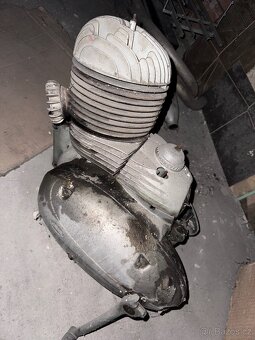 Motor Jawa 250/353 - 2