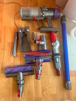Dyson V11 Absolute - 2