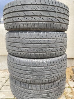 Letní pneu 215/60/16 - 2