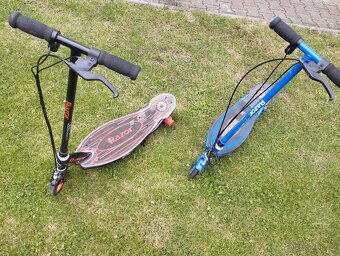 2x elektrická dětská koloběžka Razor Power Core - 2