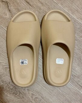 Yeezy Slides Bone - 2
