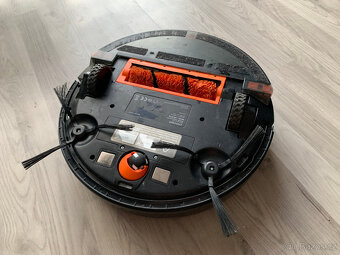 Robotický vysavač Concept VR3110 s mopem - 2