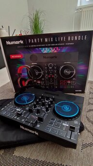 Prodám kontroler Numark Party Mix Live - 2