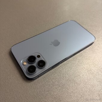 iPhone 13 Pro Max 256GB modrý, pěkný stav, 12 měsíců záruka - 2