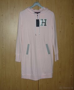 Světlerůžové mikinové šaty Tommy Hilfiger - 2