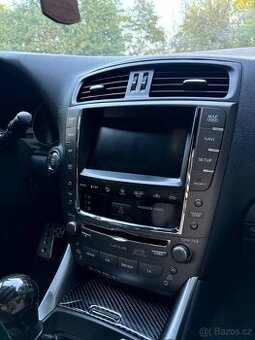 Lexus is 220 f sport - 2