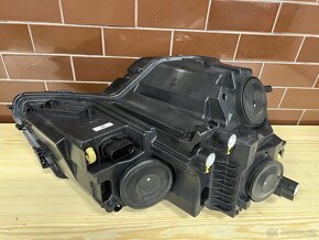 levé světlo Škoda Karoq - 2