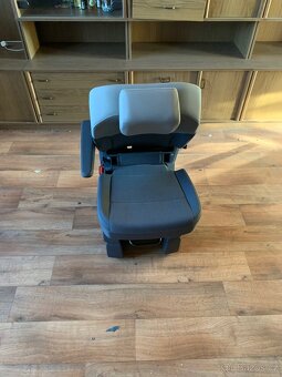 Prodám do poslední řady sedadel VW Multivan T7 látka - 2