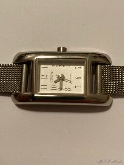 Hodinky dámské - 2