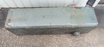 PRODÁM NA TATRA 603-3 NÁDRŽ - 2