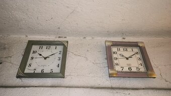 Hodiny nástěnné / budíky / retro - 2