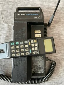 Mobilní telefon Nokia - 2