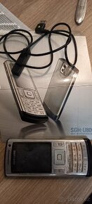 Samsung SGH-U800 telefon retro - 2