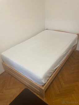 Postel s matracemi - 2