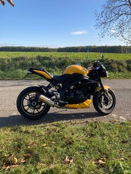 Triumph speed triple 1050 - 2
