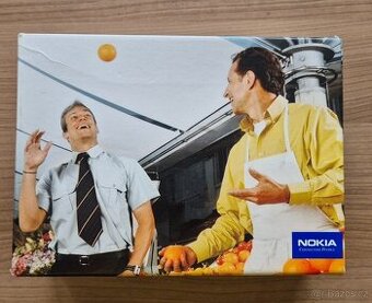 Nokia 1100 cierna - komplet v krabici - 2