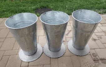 5x Kovové květináče / nádoby na květiny pozinkované - 2