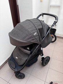 Sportovní kočárek JOIE Mytrax Flex + nánožník originál - 2