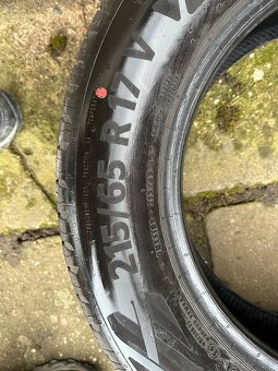 4ks Letní pneu 215/65R17 Continental - 2